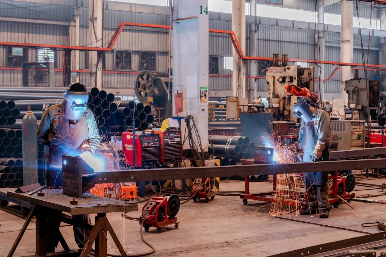 Manufacturing & Logistics hero background